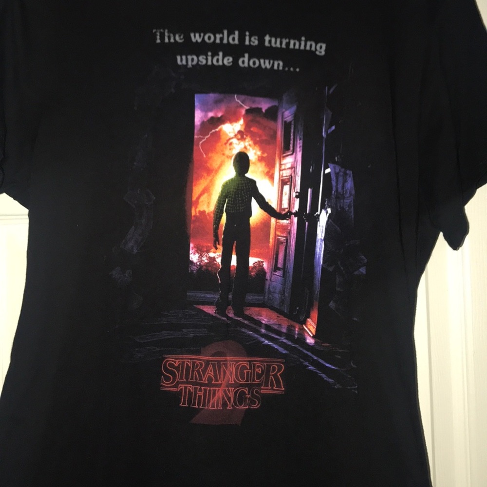 Stranger things tee - Picture 2 of 5